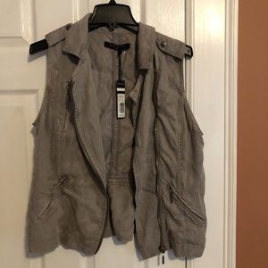 New jean zipped blazer size M by Max Jeans